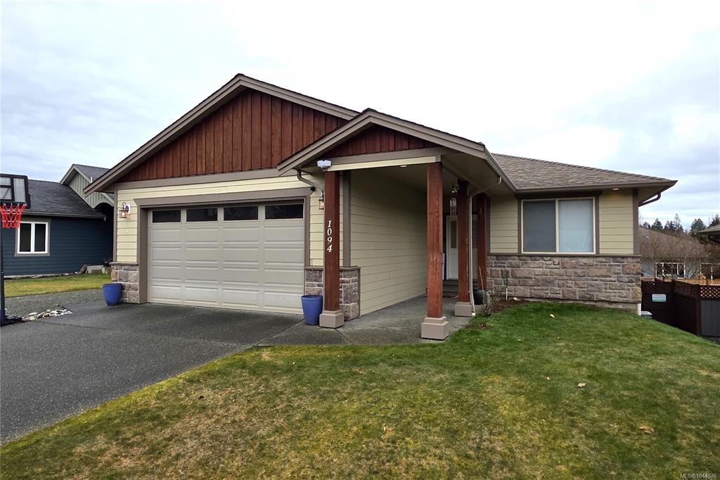 1094 Cordero Cres, 1044576, BC,