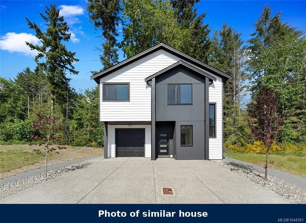 Fourth View of 118 Plante Cres, Lake Cowichan, BC, V0R 2G0