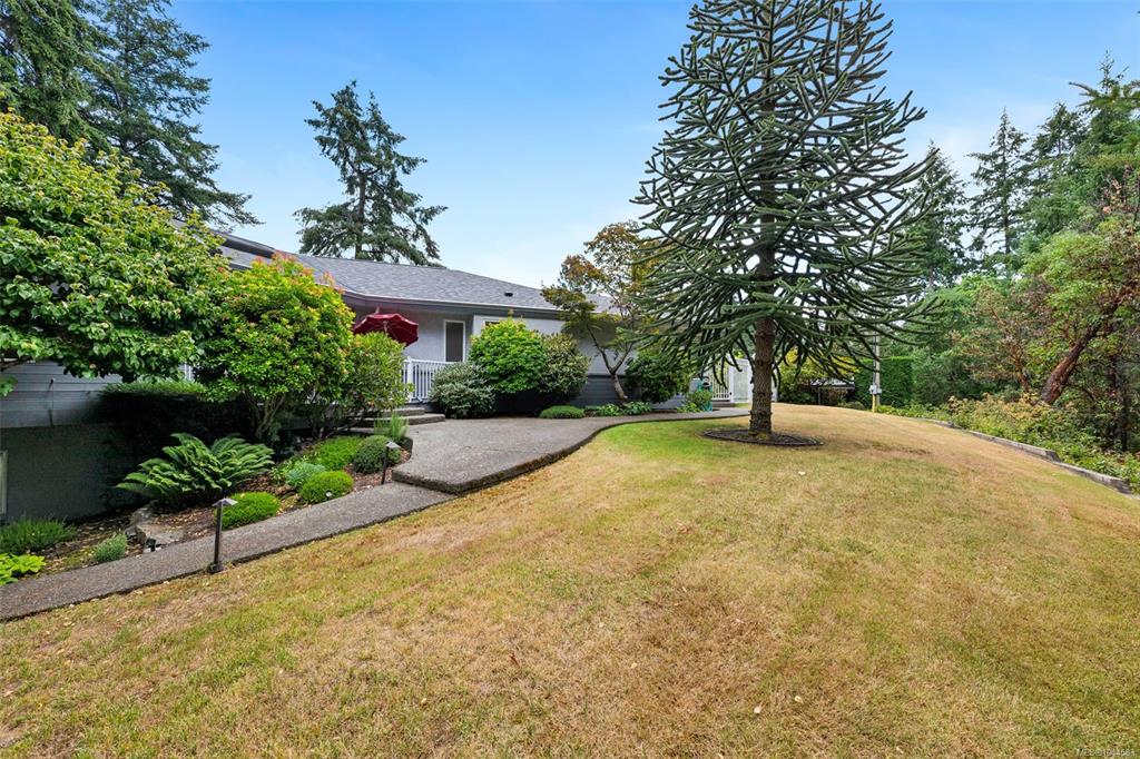 949 Pacific Pl, 1044583, BC,