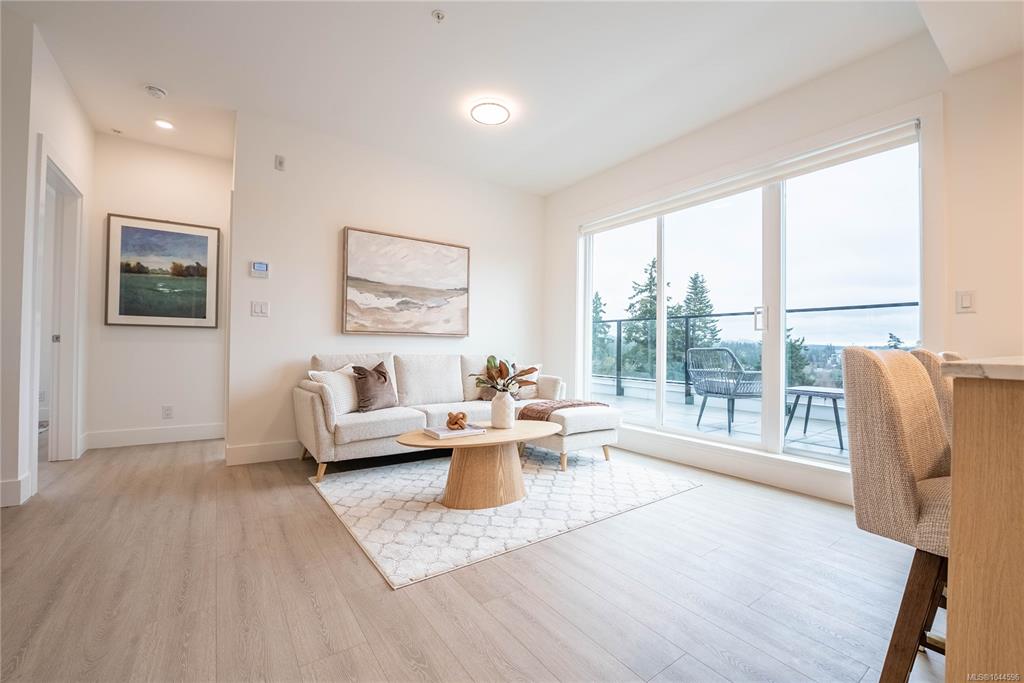 Fourth View of 258 Helmcken Rd, View Royal, BC, V9B 7G9