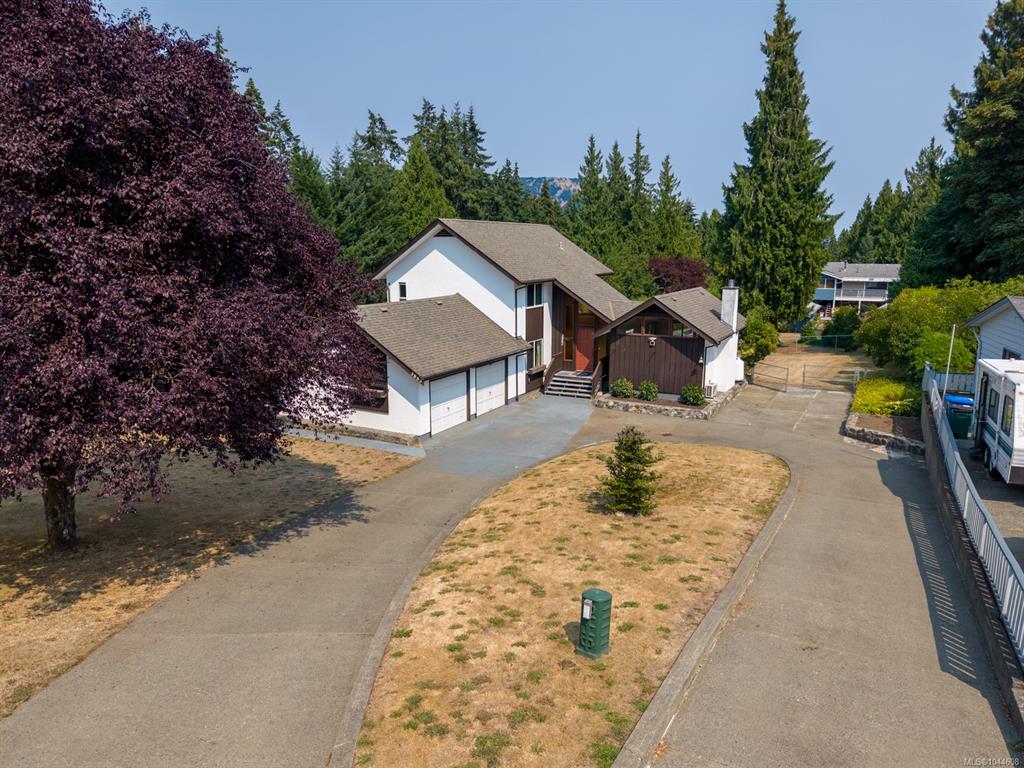 Third View of 3883 Red Baron Rd, Cobble Hill, BC, V0R 1L0