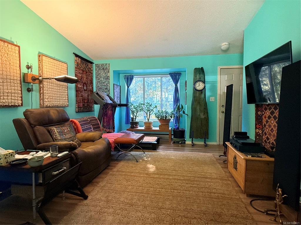 Fourth View of 745 Church St, Meadow Wood, Gabriola Island, BC, V0R 1X3