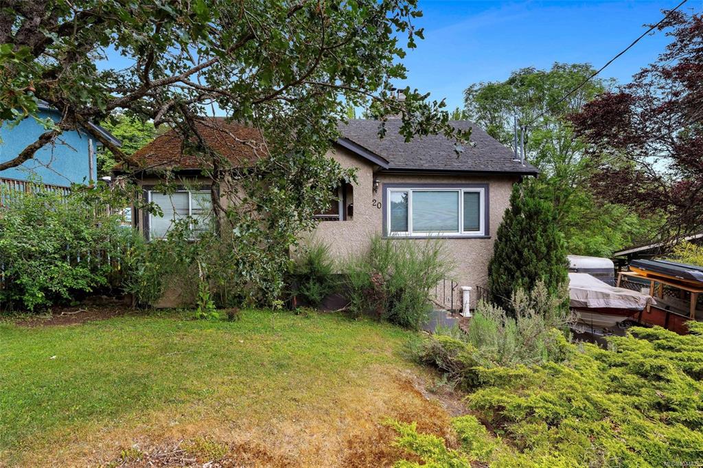 Second View of 920 Jasmine Ave, Saanich, BC, V8Z 2P2