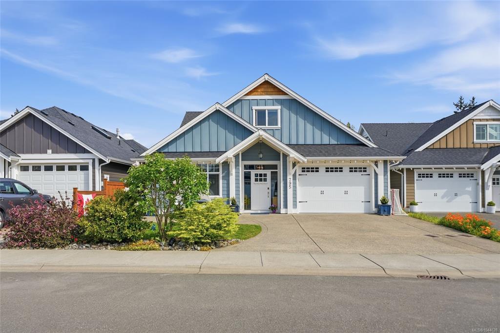 795 Parkside Cres, 1044628, BC,