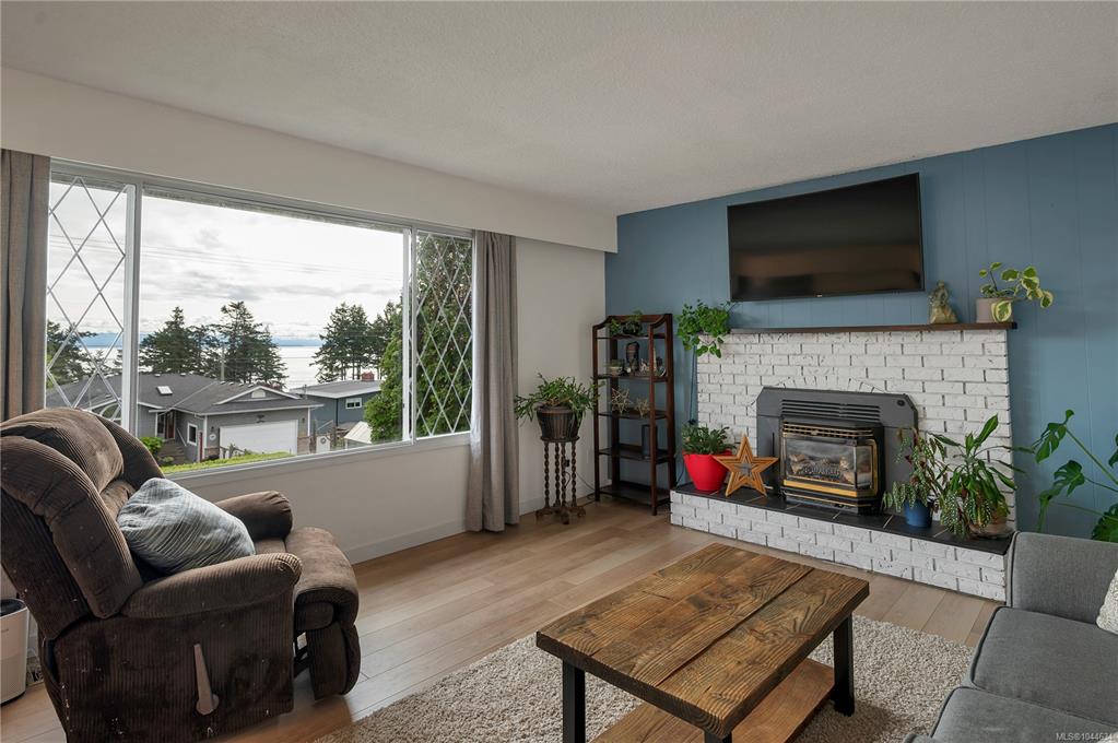 Third View of 880 Galerno Rd, Campbell River, BC, V9W 5J4