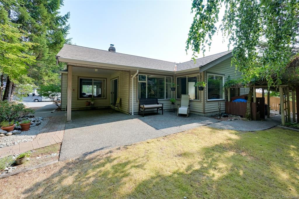 Fifth View of 2370 Larsen Rd, Shawnigan Lake, BC, V8H 2E7