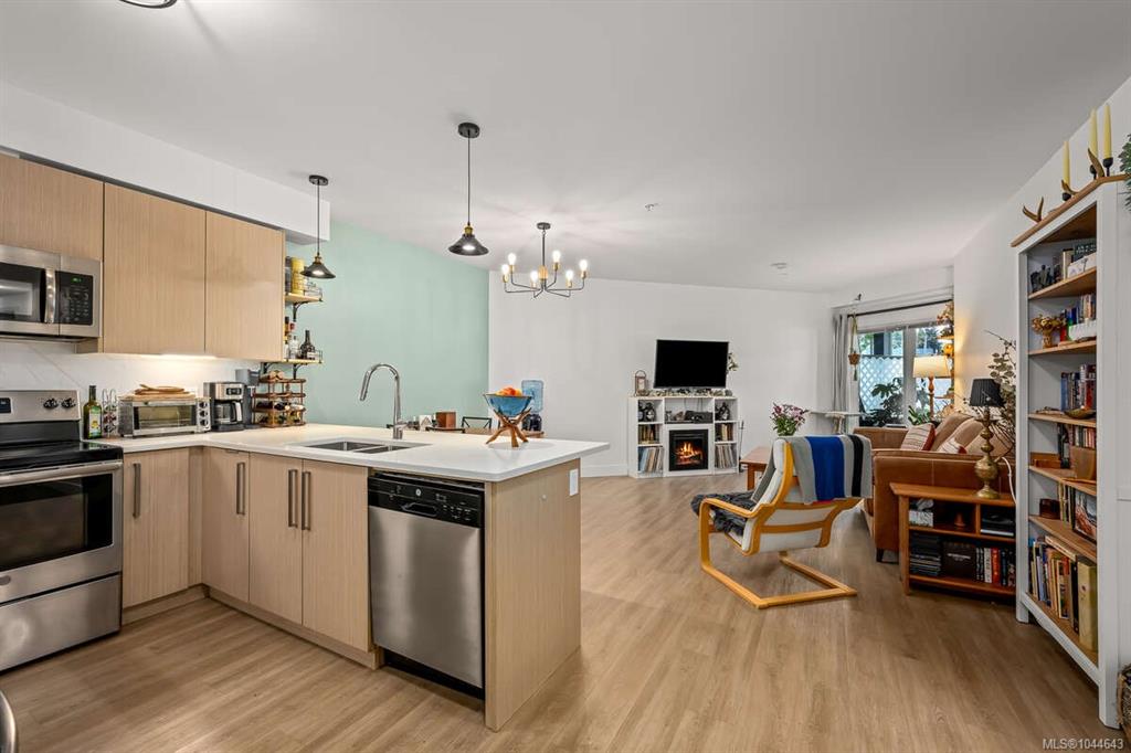 Fifth View of 3070 Kilpatrick Ave, Courtenay, BC, V9N 0G7