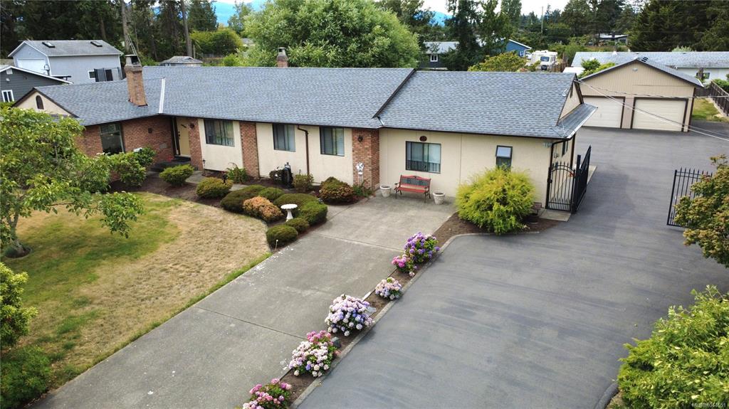 Fifth View of 851 Breakwater Rd, French Creek, BC, V9P 1Z8