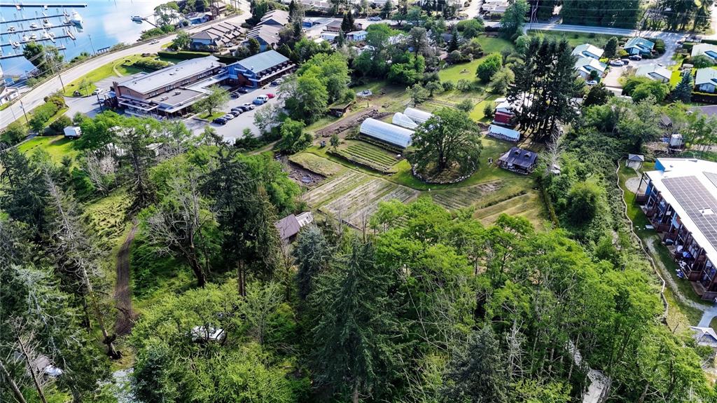 Fifth View of 265 Lower Ganges Rd, Salt Spring, BC, V8K 1S7