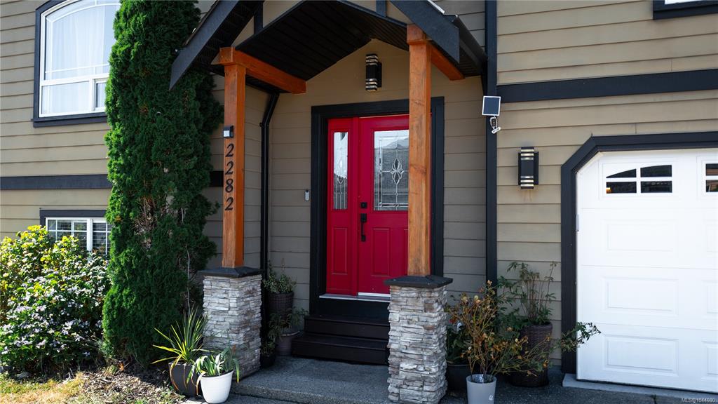 Third View of 2282 Church Hill Dr, Sooke, BC, V9Z 0W3