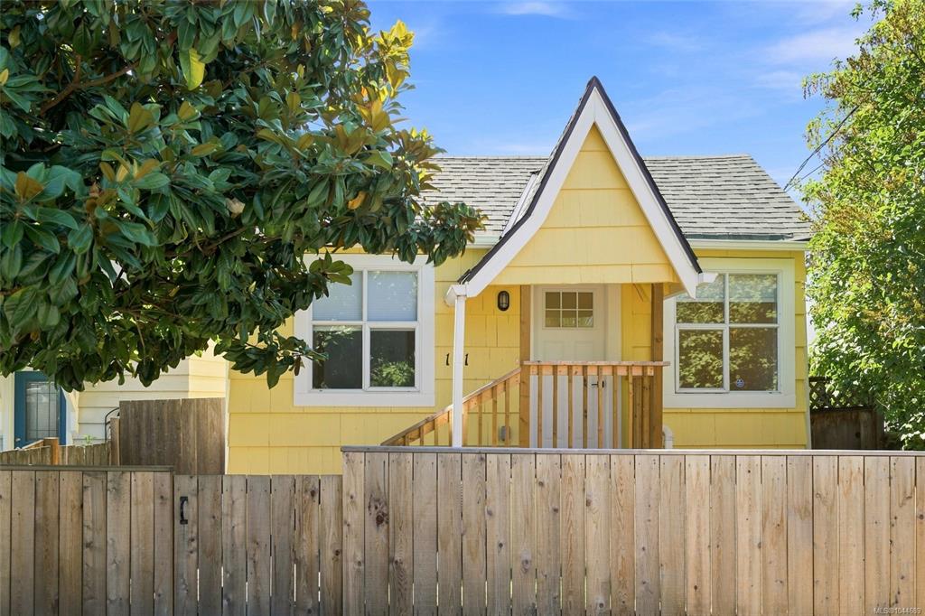 121 Pine St, 1044689, BC,