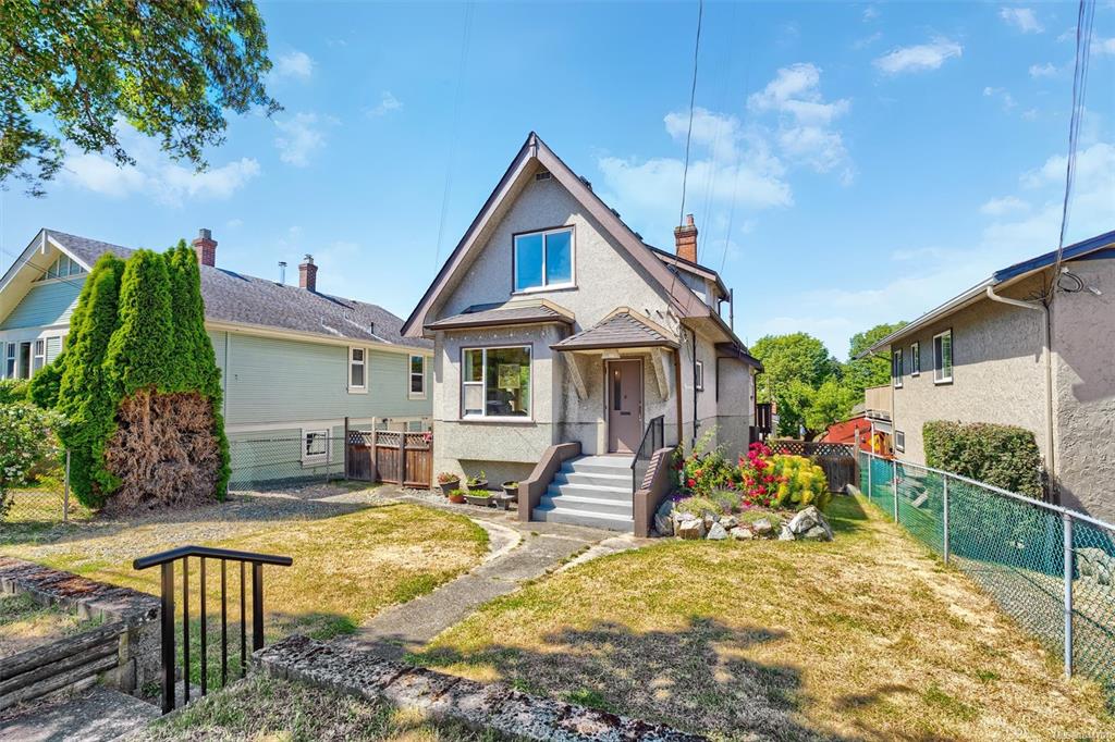 1456 Denman St, 1044701, BC,