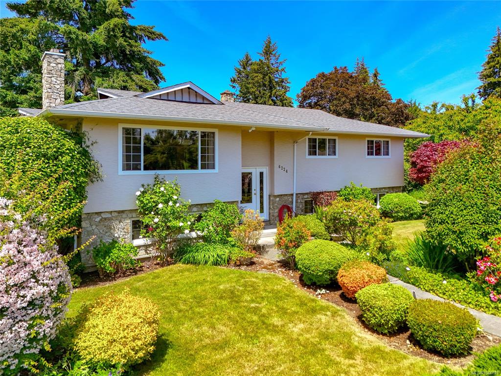 Fourth View of 6224 Robin Way, Central Saanich, BC, V8Z 5X8