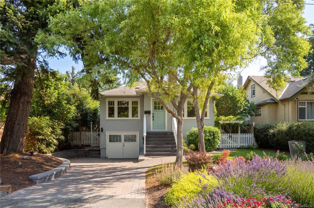 Third View of 2168 Bartlett Ave, Oak Bay, BC, V8S 2P9