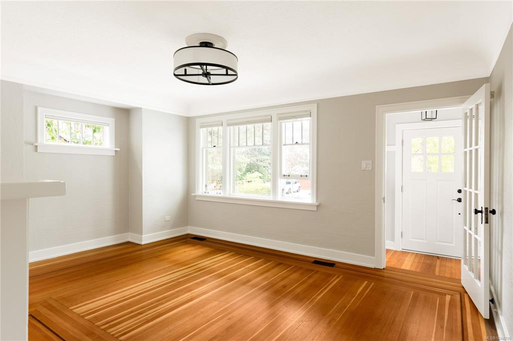 Fourth View of 2168 Bartlett Ave, Oak Bay, BC, V8S 2P9