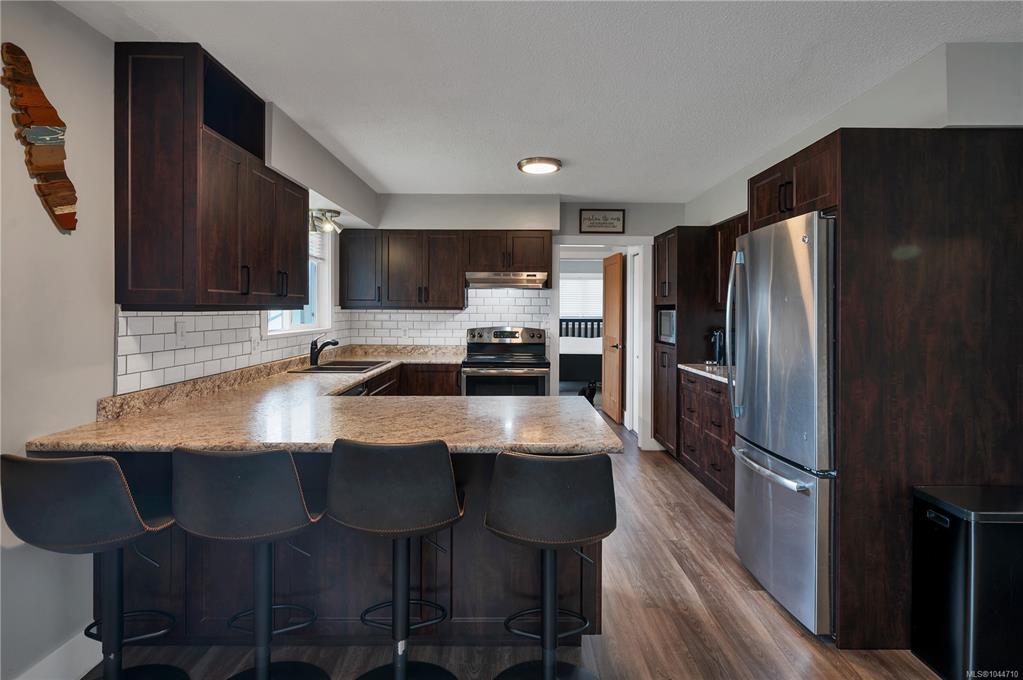 Fifth View of 230 Carolyn Rd, Campbell River, BC, V9W 5M6