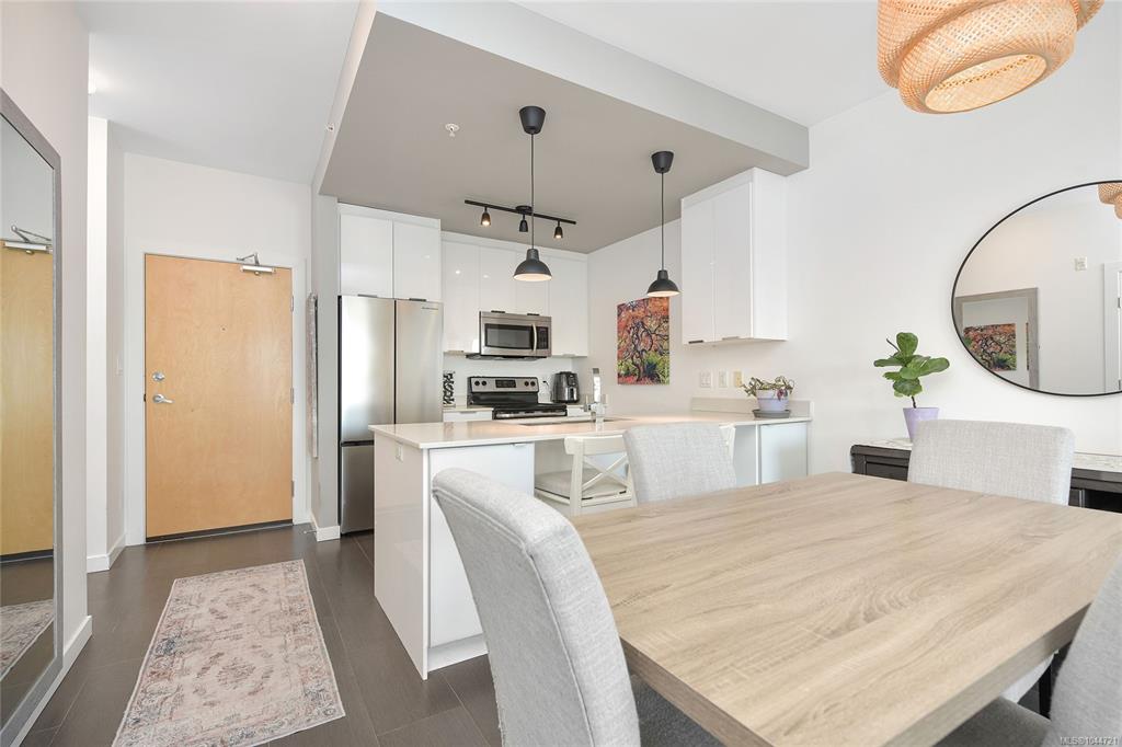 Fourth View of 2871 Jacklin Rd, Langford, BC, V9B 0P3