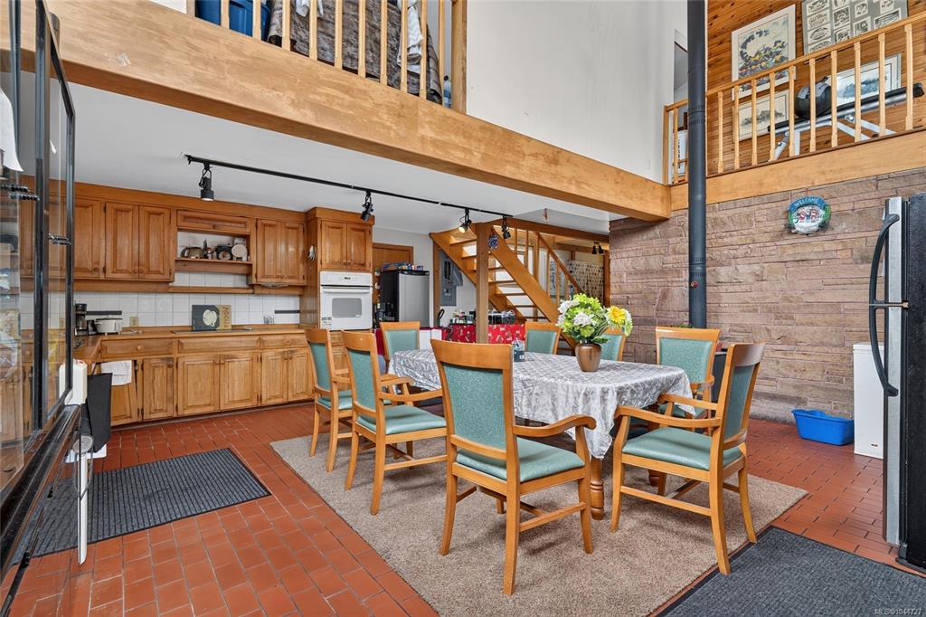 Fourth View of 1012 Fairdowne Rd, Errington, BC, V9P 2C1