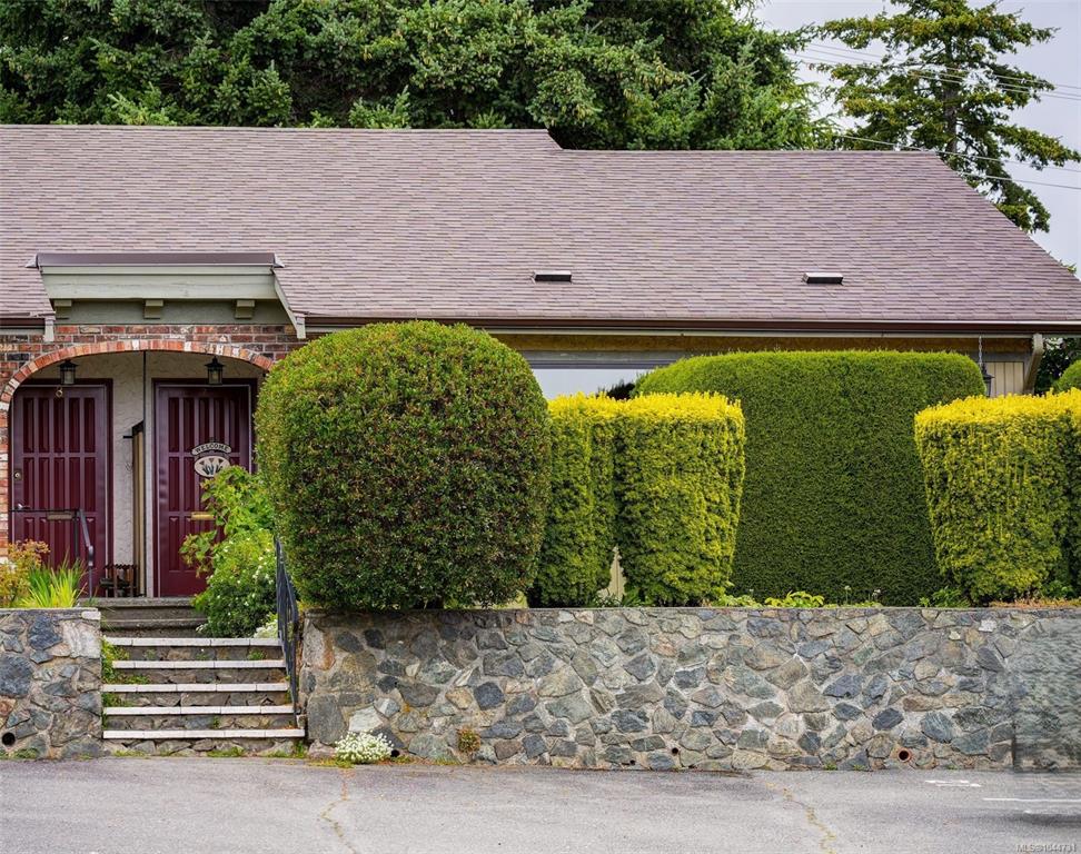 3968 Cedar Hill Rd, 1044731, BC,