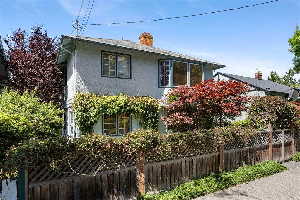 Fourth View of 410 Government St, Victoria, BC, V8V 2L5