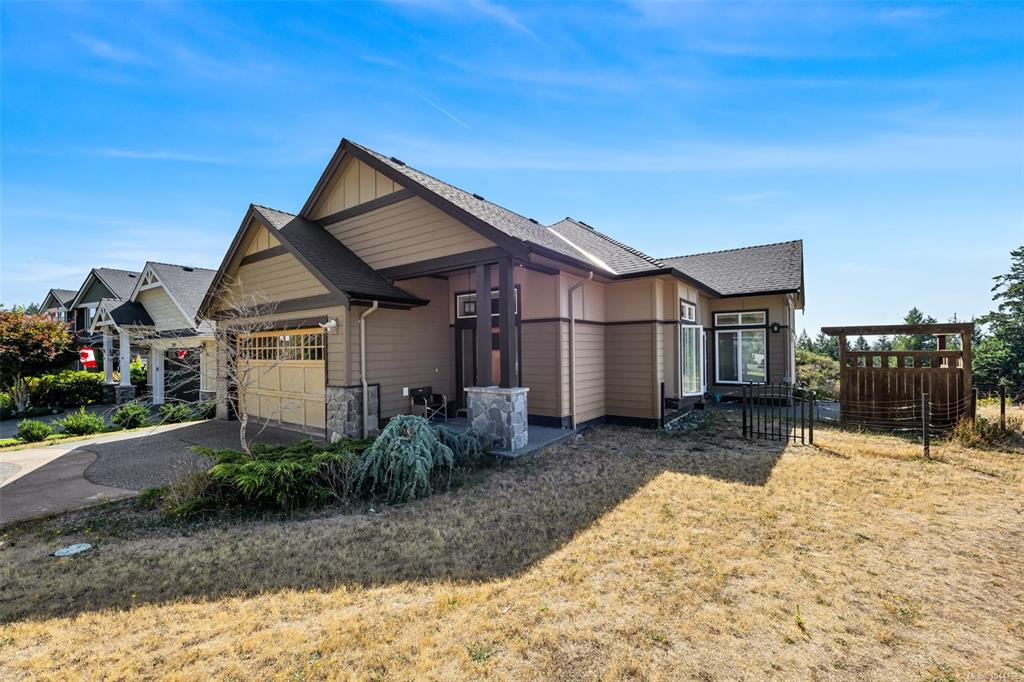 Third View of 2423 Echo Valley Dr, Langford, BC, V9B 0S1