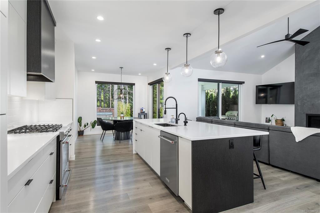 746 Salal St, 1044769, BC,