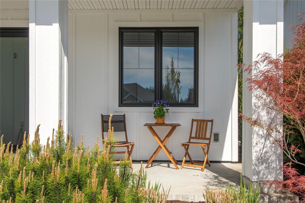 Fourth View of 746 Salal St, Campbell River, BC, V9H 0E6