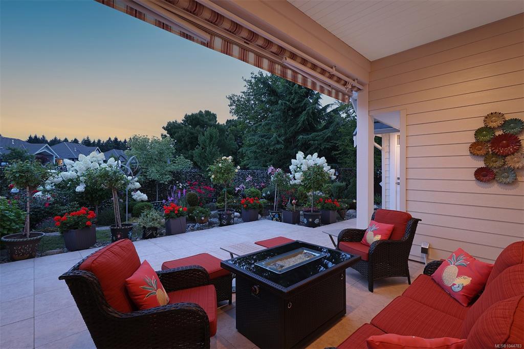 Third View of 3232 Majestic Dr, Courtenay, BC, V9N 9X4