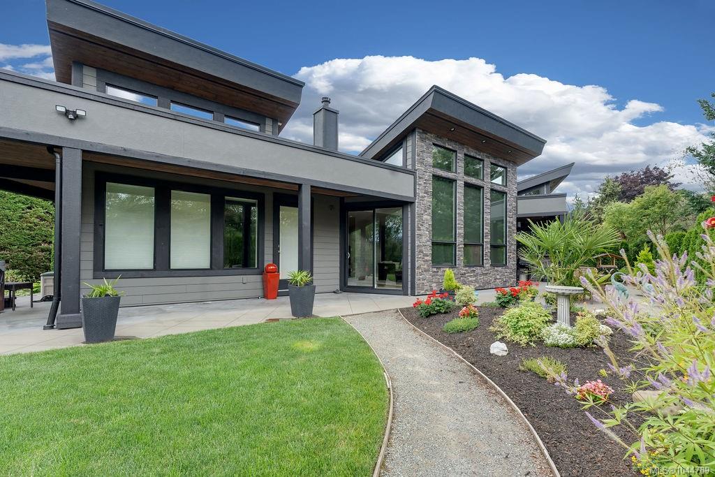 Fourth View of 1747 Westlock, Duncan, BC, V9L 0B8