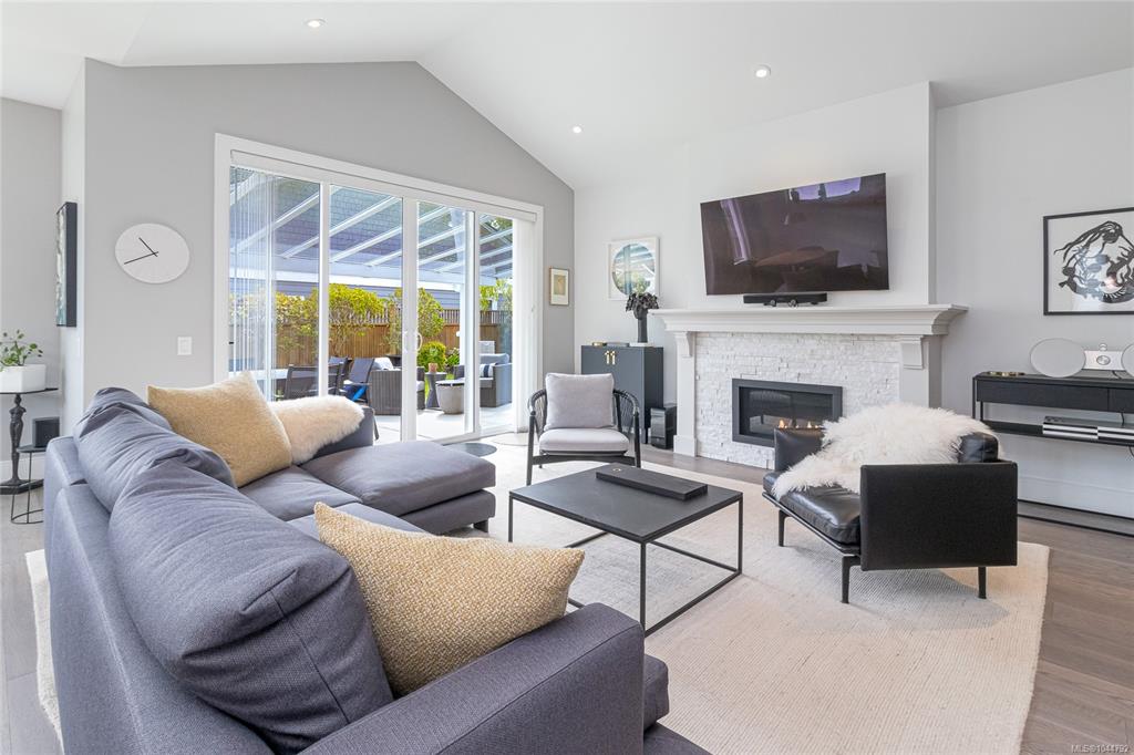 Fifth View of 9257 Bakerview Close, North Saanich, BC, V8L 0C9