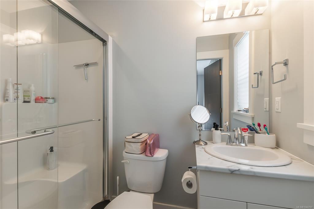 Fifth View of 512 Jim Cram Dr, Ladysmith, BC, V9G 0B1