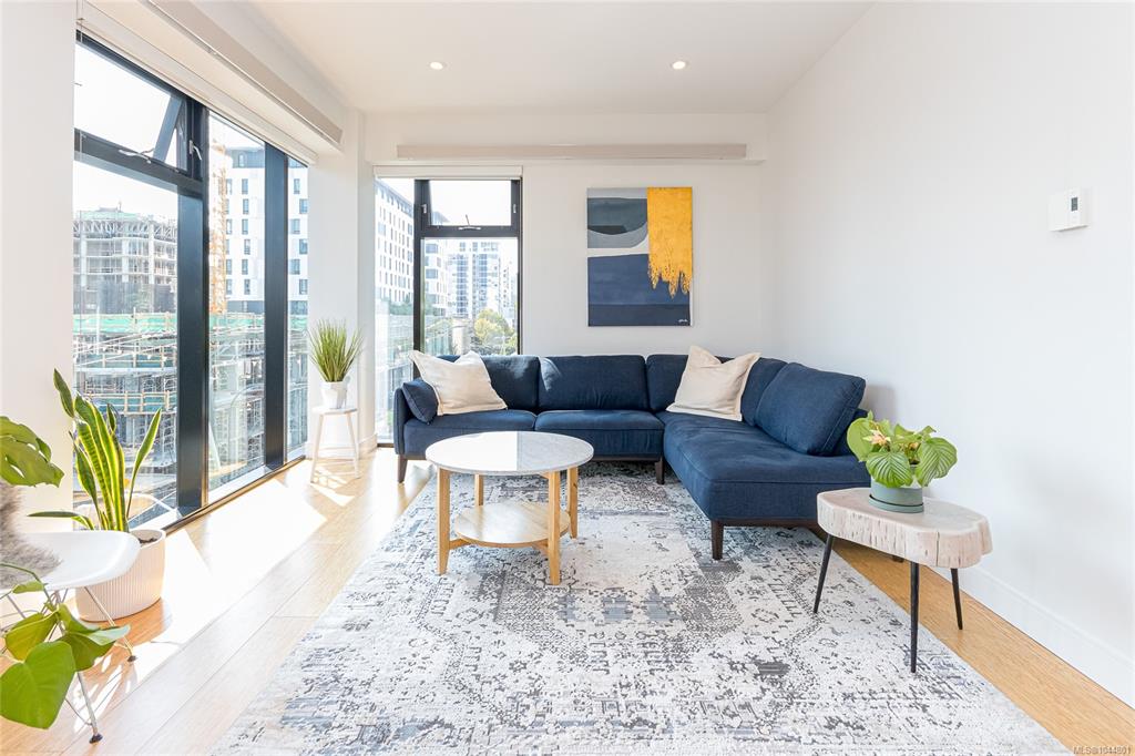 1411 Cook St, 1044801, BC,