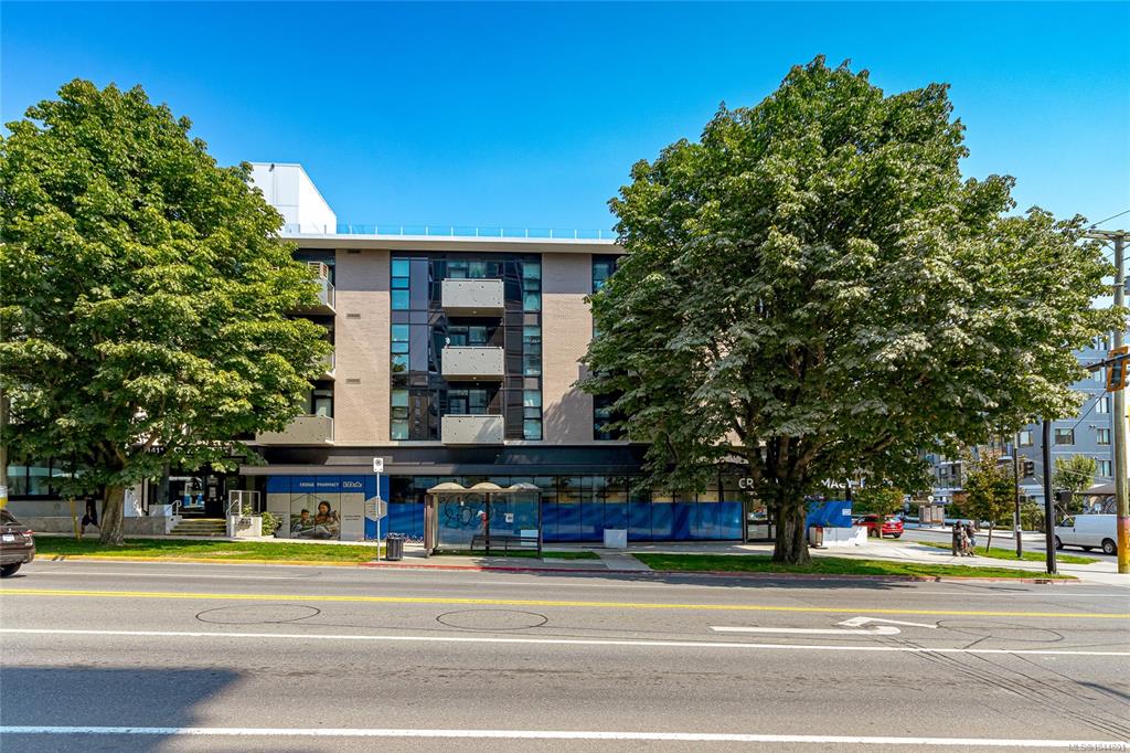 Third View of 1411 Cook St, The Wade, Victoria, BC, V8V 0E8