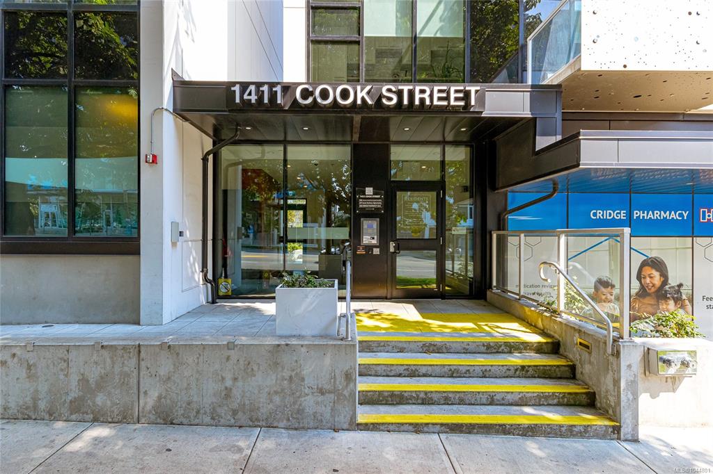 Fourth View of 1411 Cook St, The Wade, Victoria, BC, V8V 0E8