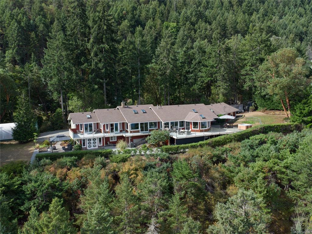 Third View of 8485 Lisa Lane, Lantzville, BC, V0R 2H0