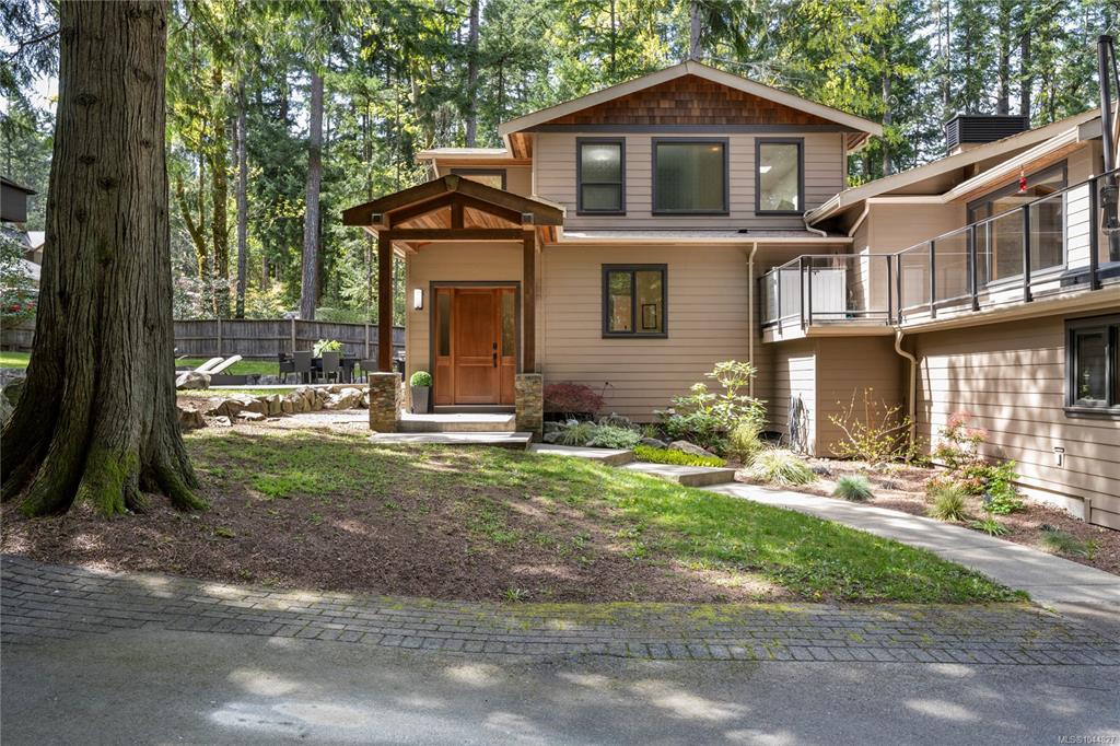 Third View of 7817 Superior Rd, Lantzville, BC, V0R 2H0