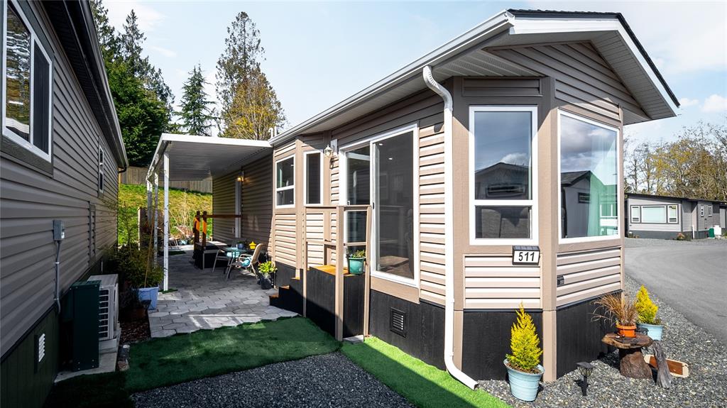 Fourth View of 747 Old Place Rd, Ocean Winds Park., Central Saanich, BC, V8M 0C3