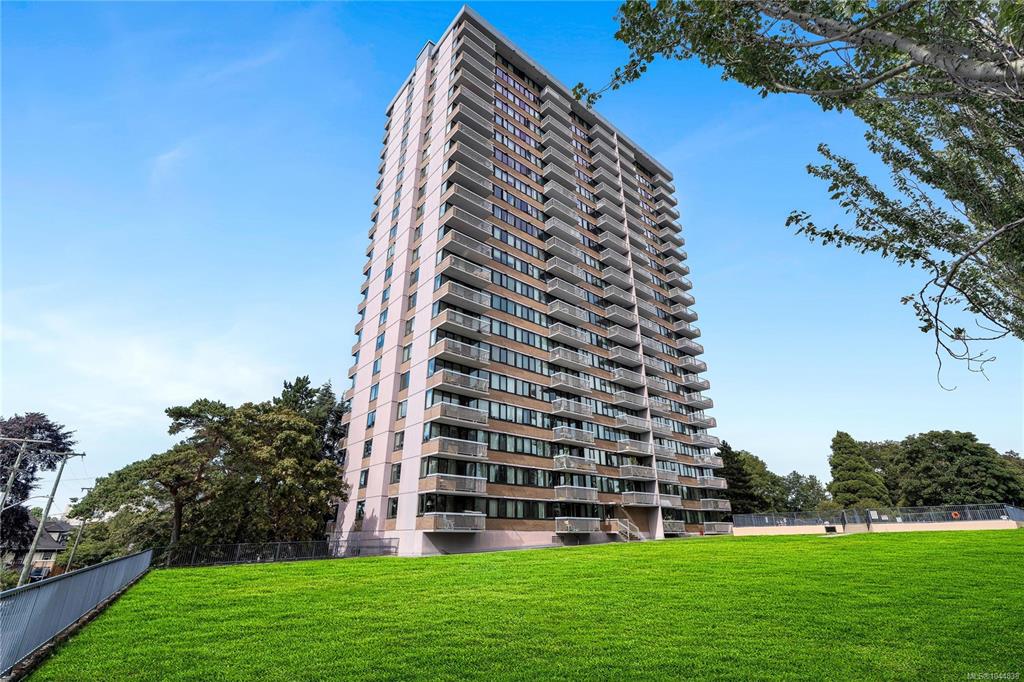 647 Michigan St, 1044838, BC,