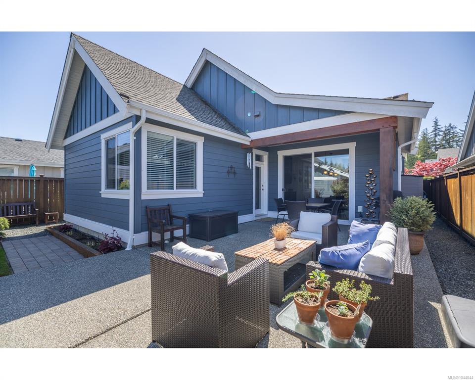 Third View of 749 West Ridge Way, WEST RIDGE, Qualicum Beach, BC, V9K 0A9