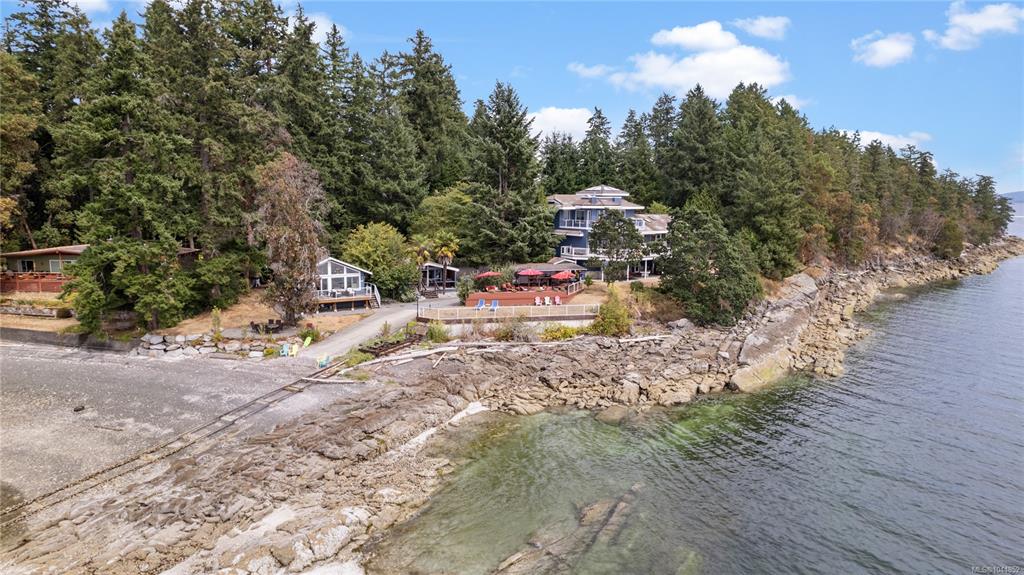 Second View of 11680 Fairtide Rd, Ladysmith, BC, V0R 2E0