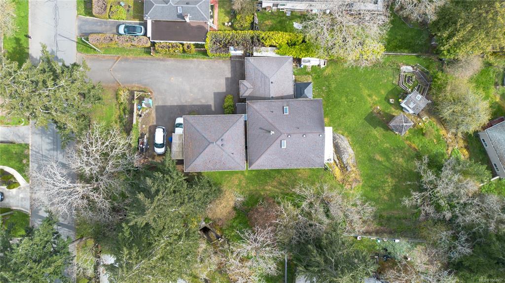 Fourth View of 863 Parklands Dr, Esquimalt, BC, V9A 4L6