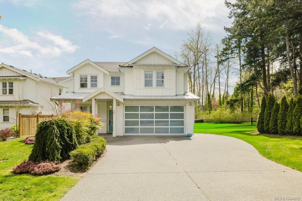 Third View of 30 Jedburgh Rd, View Royal, BC, V9B 6N7