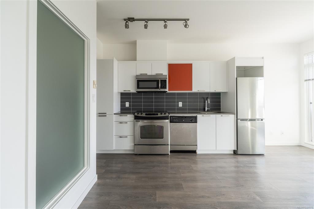 Fifth View of 517 Fisgard St, The Union, Victoria, BC, V8W 0C5
