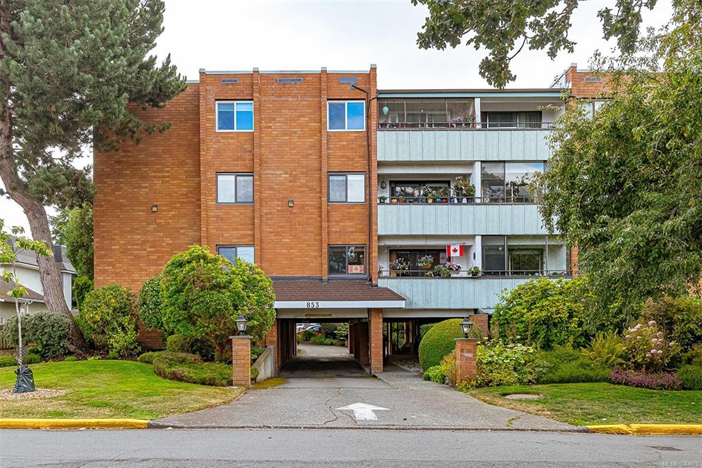 Third View of 853 Selkirk Ave, Lord Selkirk Estate, Esquimalt, BC, V9A 2T7