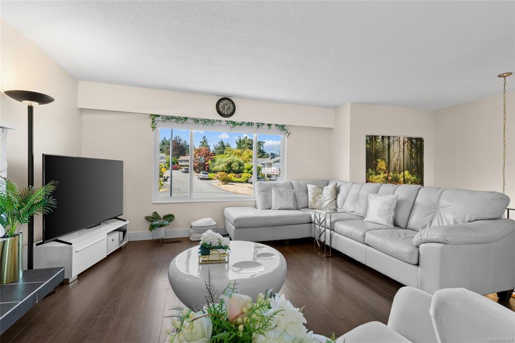 Third View of 160 San Frisco Way, CILAIRE, Nanaimo, BC, V9S 5H3
