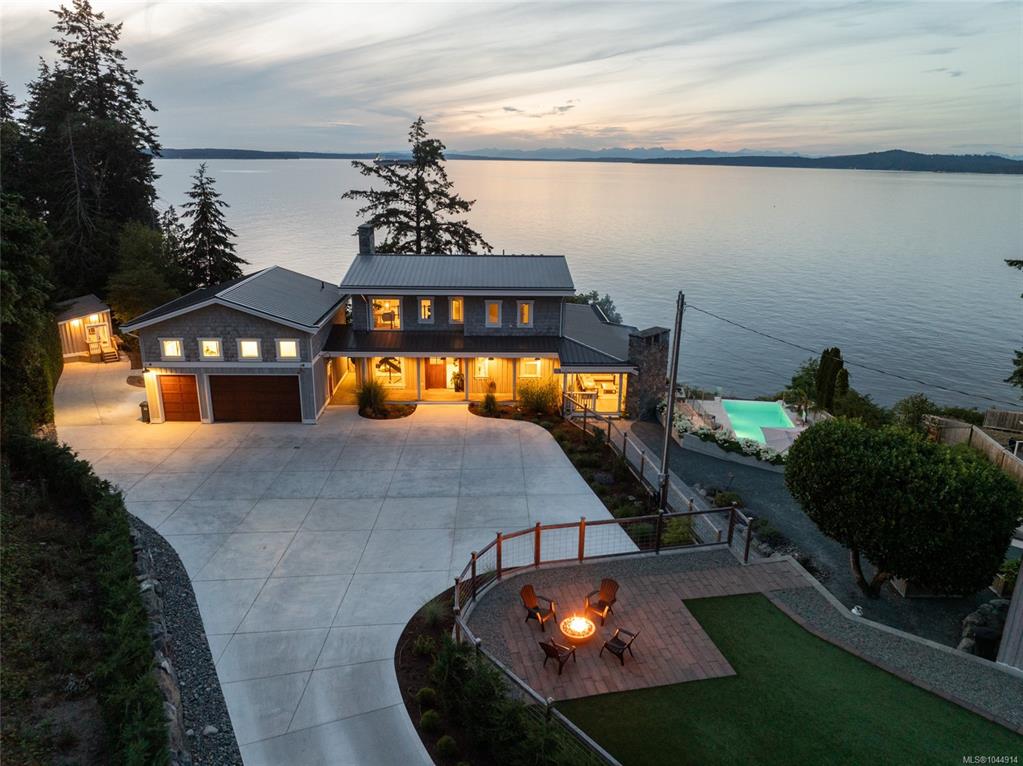 3089 Cook St, 1044914, BC,