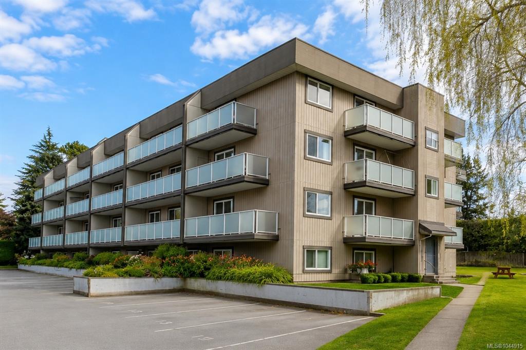 3240 Glasgow Ave, 1044915, BC,