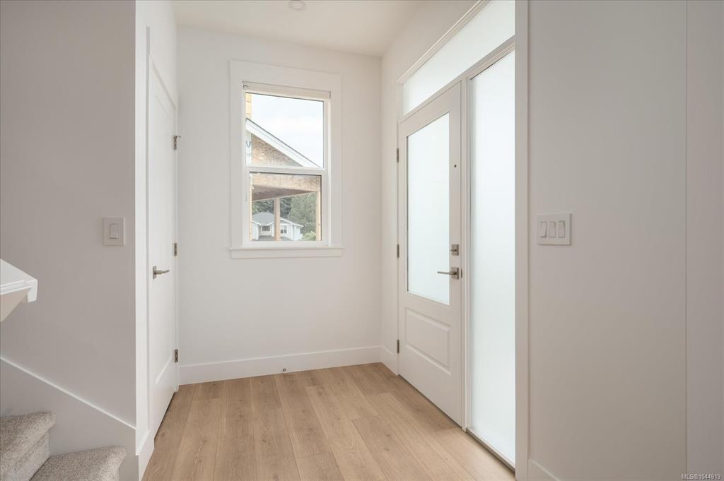 Fifth View of 3800 Marjorie Way, Nanaimo, BC, V9T 0K3