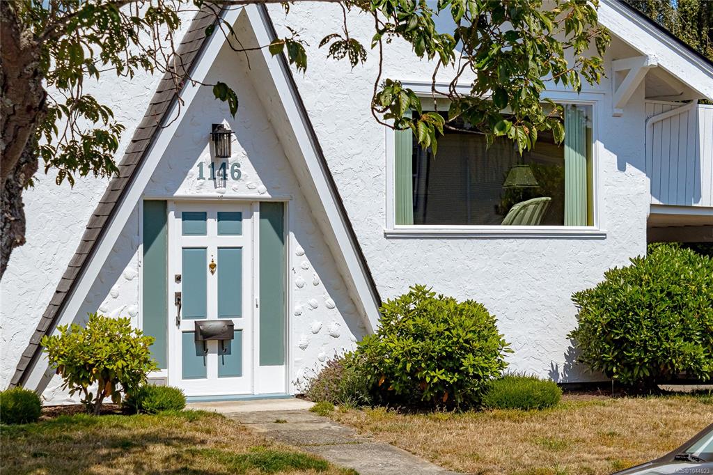 Second View of 1146 Leonard St, Victoria, BC, V8V 2S4