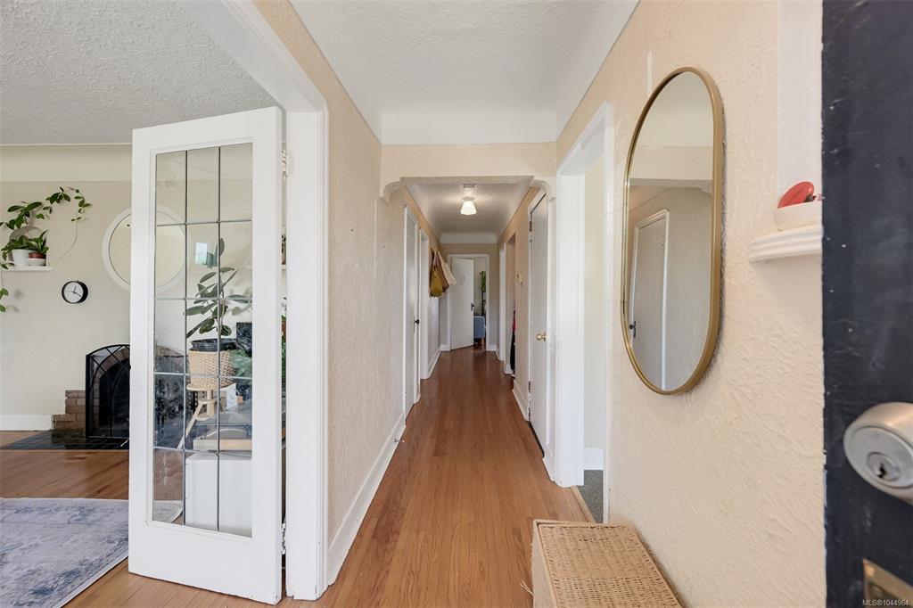 Third View of 3172 Donald St, Saanich, BC, V9A 1Y3